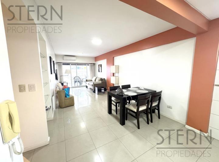 HERMOSO DOS AMBIENTES AMOBLADO CON AMEINITES EN BALVANERA 5