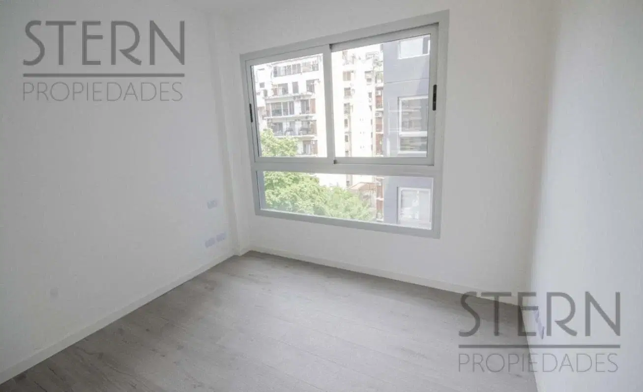 Espectacular 4 ambientes al frente con Cochera. Mucha luz en Las Cañitas - Edificio Town House 3