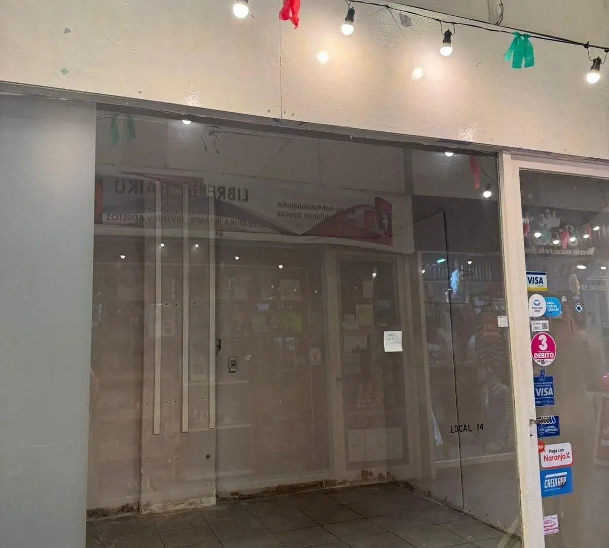 Local en calle 12 la más comercial ! - La Plata 1