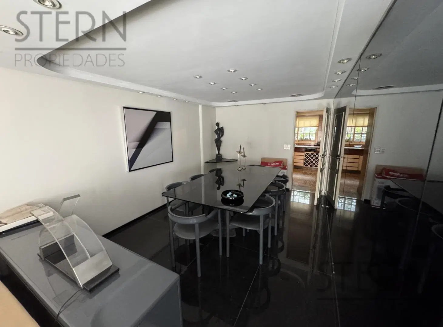 4 AMBIENTES CON COCHERA Y DEPENDENCIA EN CABALLITO 3