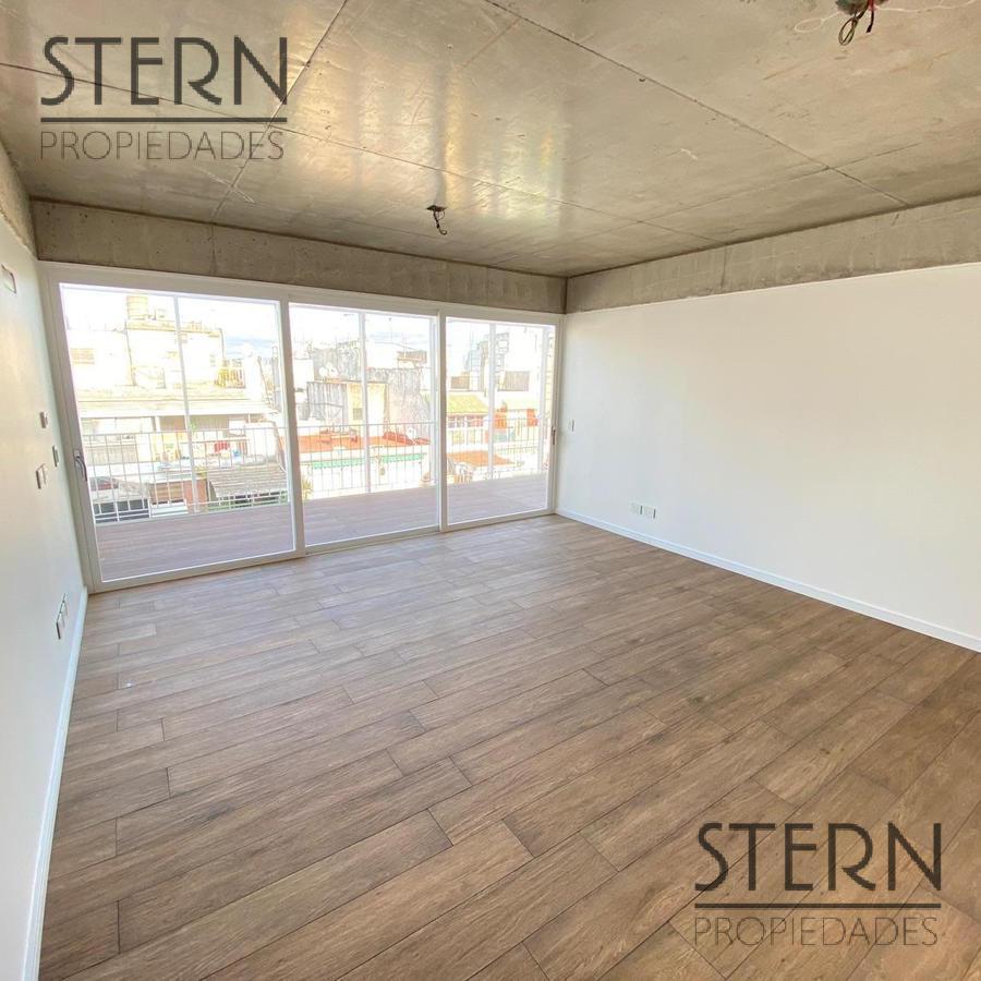 Foto de Espectacular 3 ambientes 85 M2 -Piso Alto al frente - Cochera, imagen 3