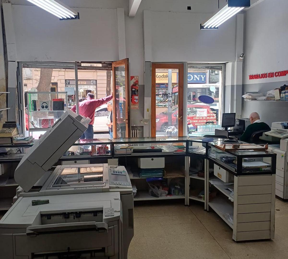 Alquiler Local en  Tribunales