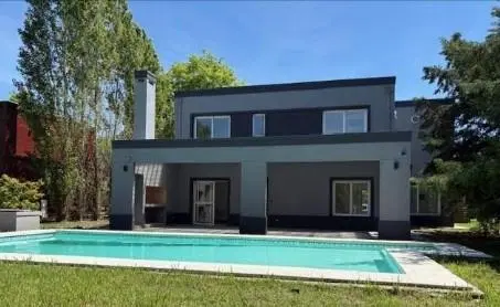 Venta casa 4 ambientes  - Boca Ratón Country Club 3