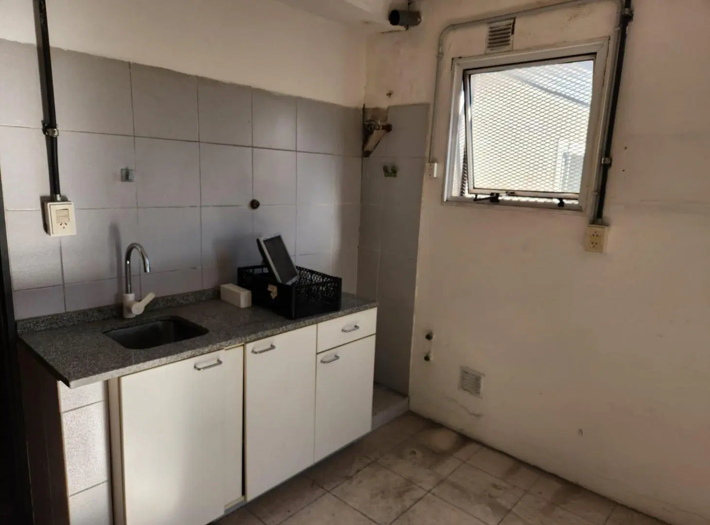 GALPÓN COMERCIAL EN ALQUILER | AV. DEL BARCO CENTENERA 2900 | NUEVA POMPEYA 8
