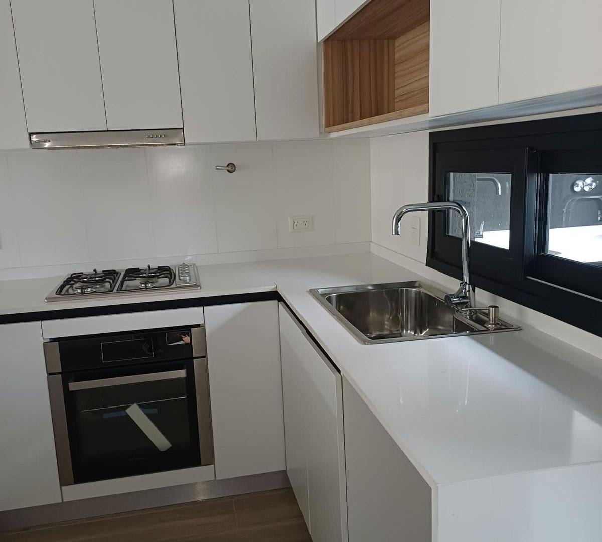Foto de Departamento en Vicente López 4 ambientes con Cochera y Terraza propia, imagen 5
