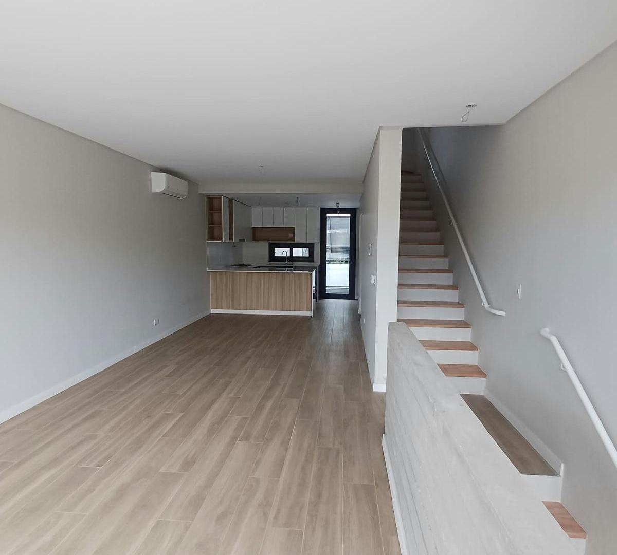 Foto de Departamento en Vicente López 4 ambientes con Cochera y Terraza propia, imagen 1