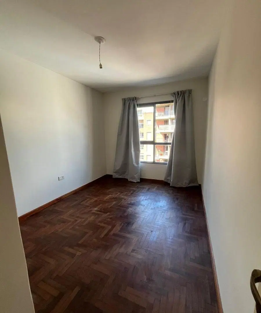 Departamento en Alberdi 3