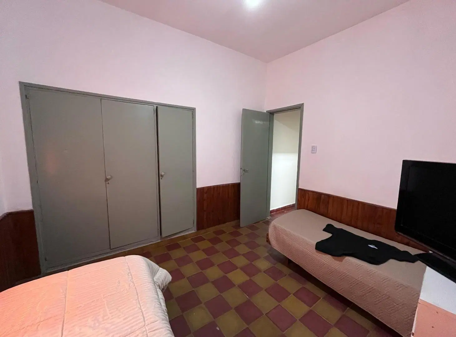 ¡¡VDO CASA 3 DORM. MUY COMODA ¡¡ ZNA SUR APTA BANCOR ¡¡ IDEAL INVERSION¡¡¡ 3