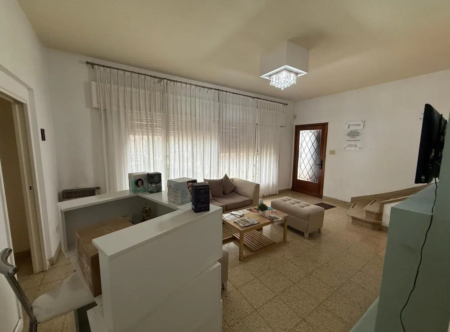 !!VDO. EXC. CASA DE CATEGORIA PARA USO PROFESIONAL O FAMILIAR!! 1