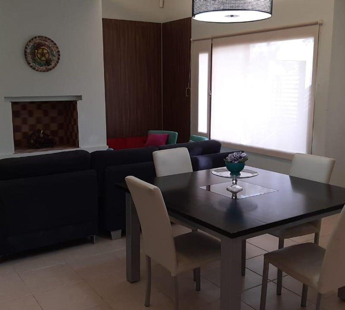 Venta / Casa / B° Colon / Sunchales / Financiada 1
