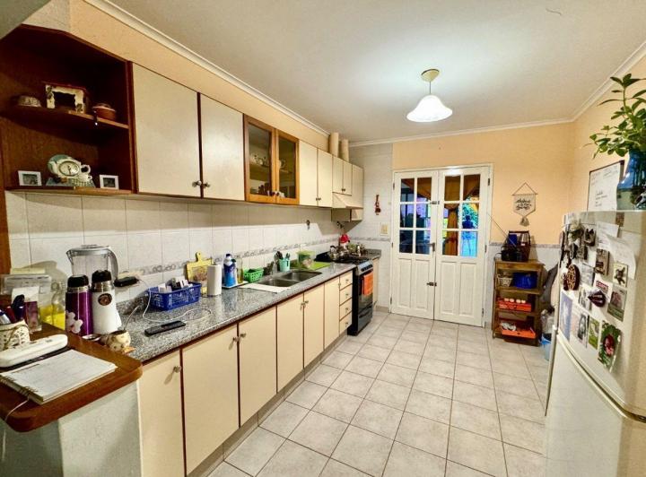 VENTA/CASA/DOS DORMITORIOS/SERVICIOS/RAFAELA 5