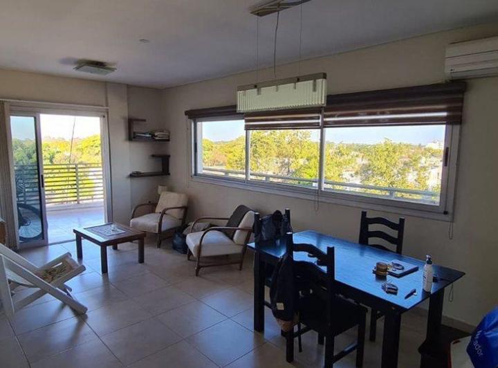 VENTA/ DEPARTAMENTO 2 DORMITORIOS / COCHERA 1