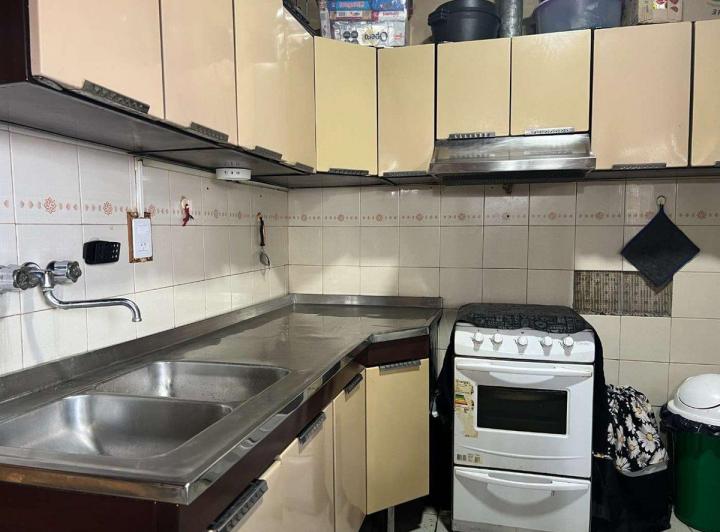VENTA / CASA 2 DORM / PATIO / 5