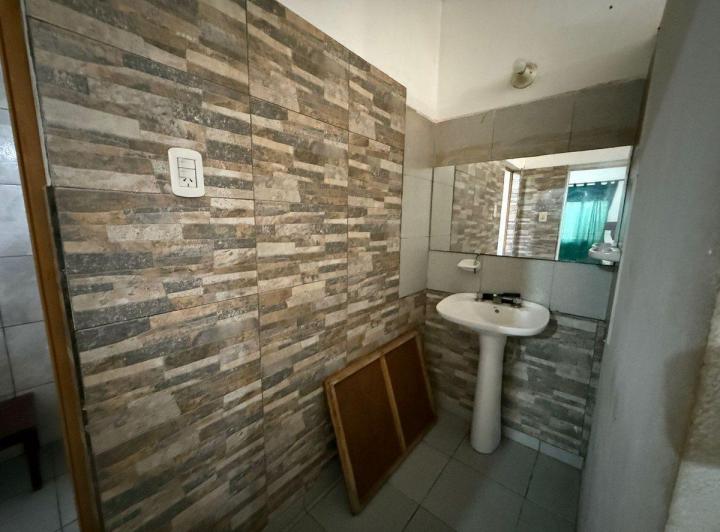 CASA Y DEPARTAMENTO INTERNO. 5