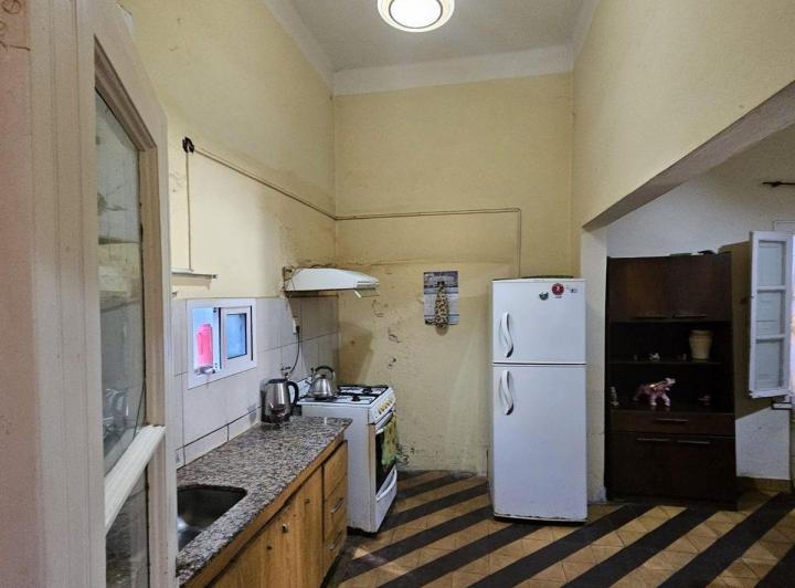 VENTA/CASA/ Bª 9 DE JULIO/CON SERVICIOS/APTA CRED. 2