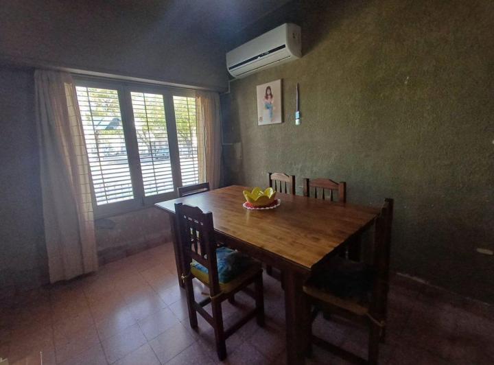 VENTA CASA 3 DORMITORIOS/SERVICIOS/APTA CREDITO 5