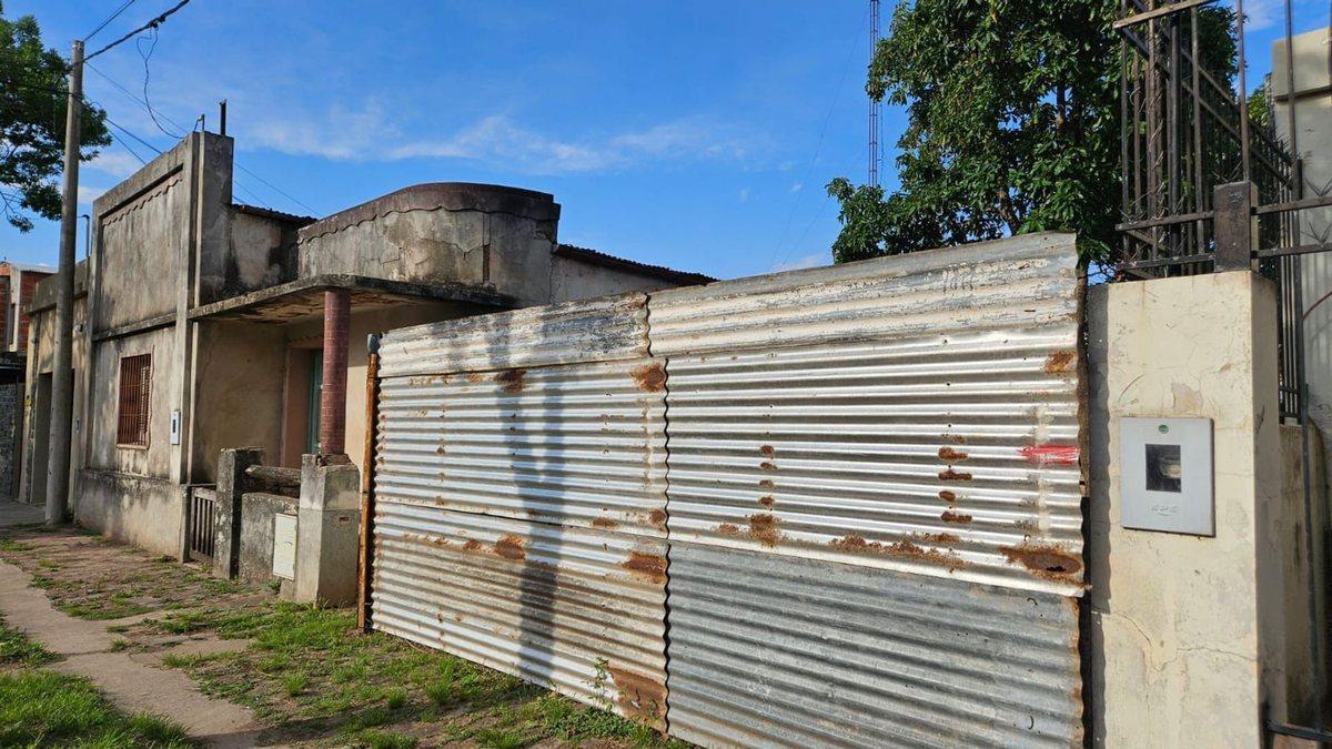 VENTA CASA Bº VILLA ROSAS/ REFACCIONAR O RECICLAR