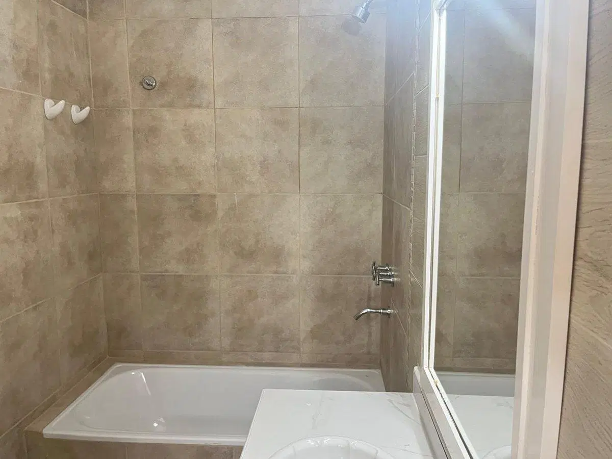 VENTA DE DEPTO P/BAJA CON PATIO/apto credito 3