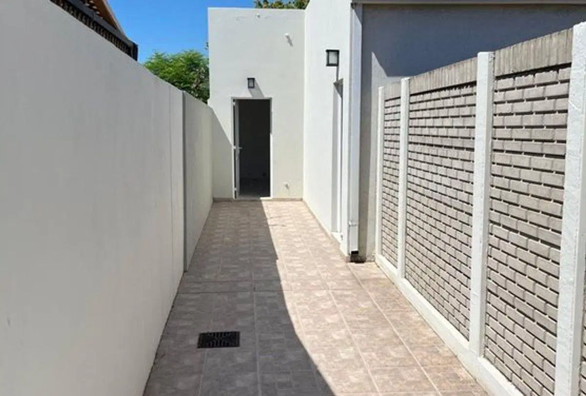 VENTA DE DEPARTAMENTO CON PATIO/apto credito 4
