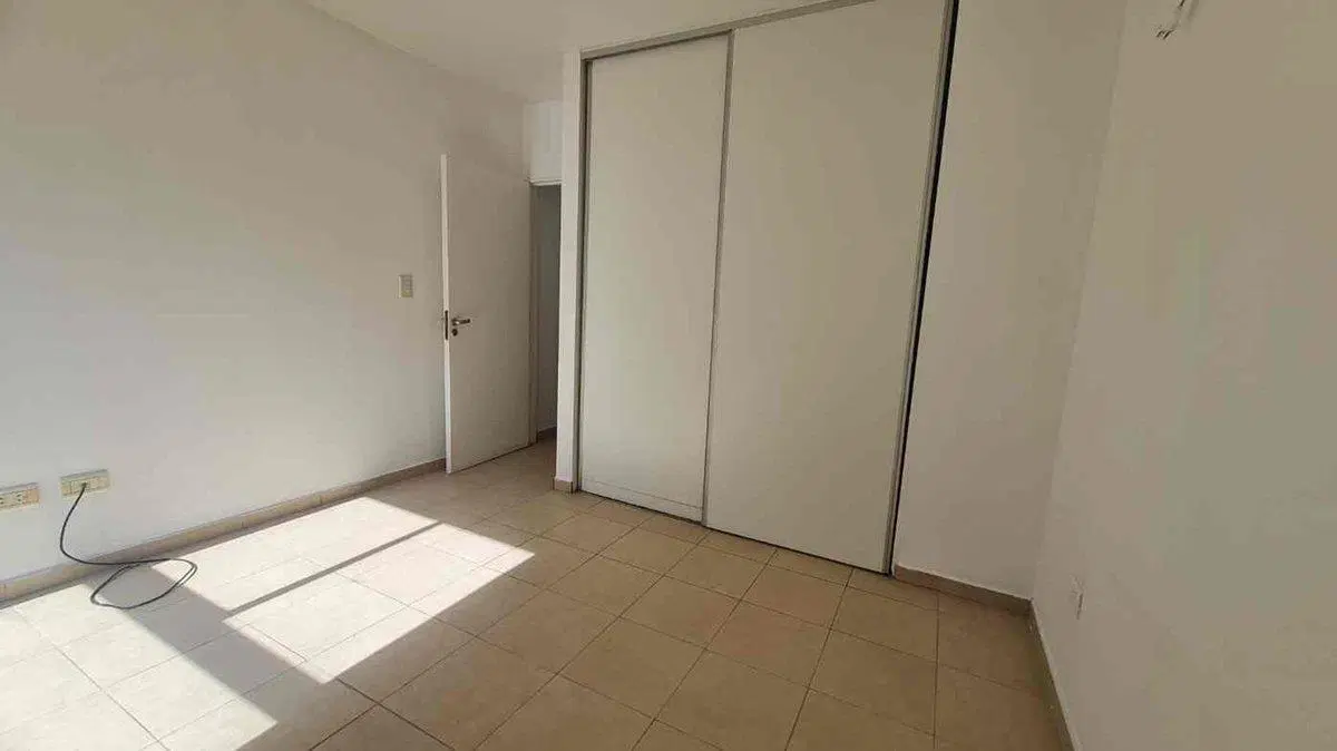 ALQUILER/DPTO. 1 DOMITORIO/BALCÓN 5