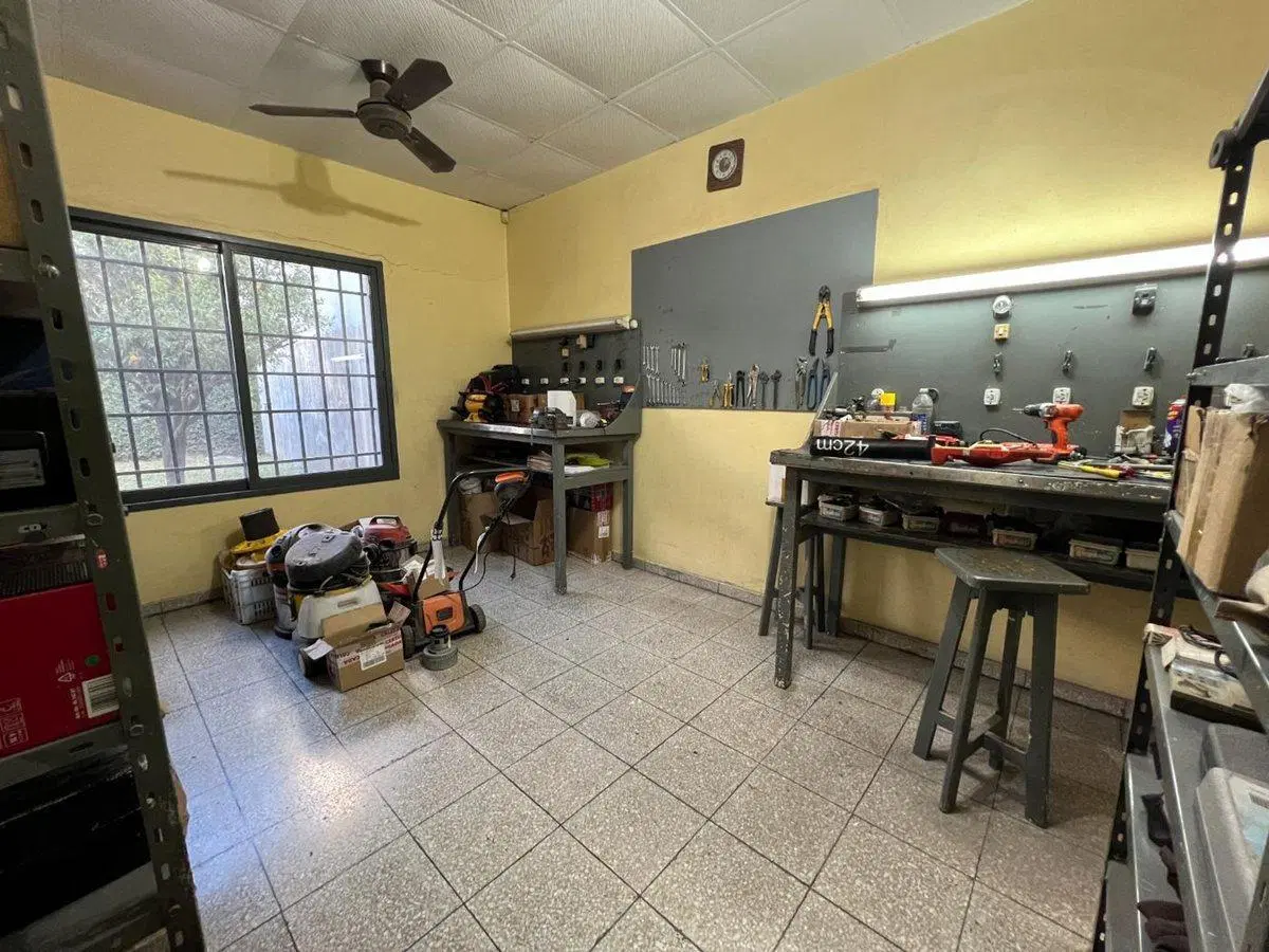 VENTA/LOCAL COMERCIAL/EXCELENTE ESTADO/RAFAELA 4