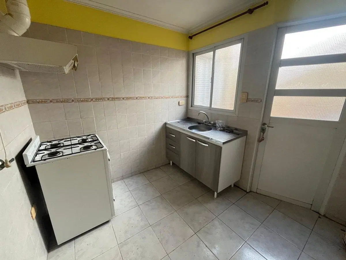 VENTA/DEPARTAMENTO/2 DORMITORIOS/MICROCENTRO 5