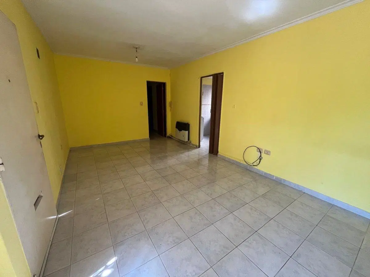 VENTA/DEPARTAMENTO/2 DORMITORIOS/MICROCENTRO 2