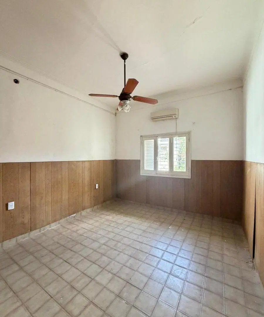 REMAX VENDE/CASA 2 DORMI/APTA CREDITO/CENTRICA 4