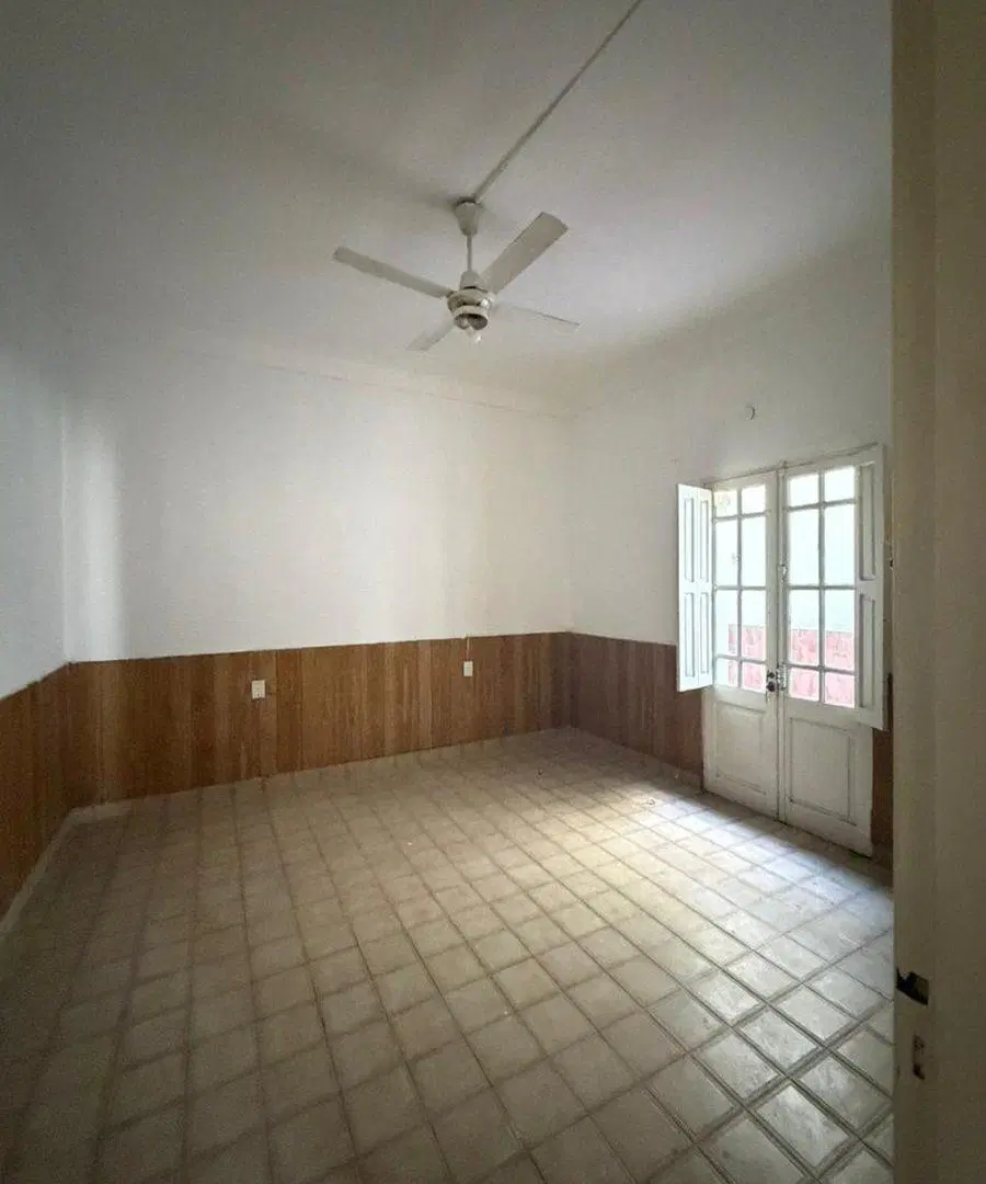 REMAX VENDE/CASA 2 DORMI/APTA CREDITO/CENTRICA 2