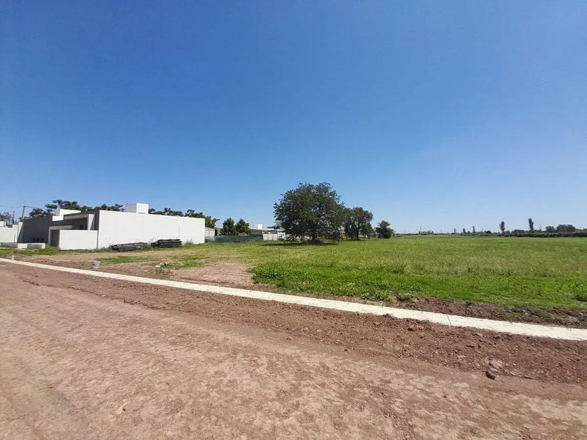 VENTA/ TERRENO/ TIERRA DE PIONEROS/ EL BOSQUE 4