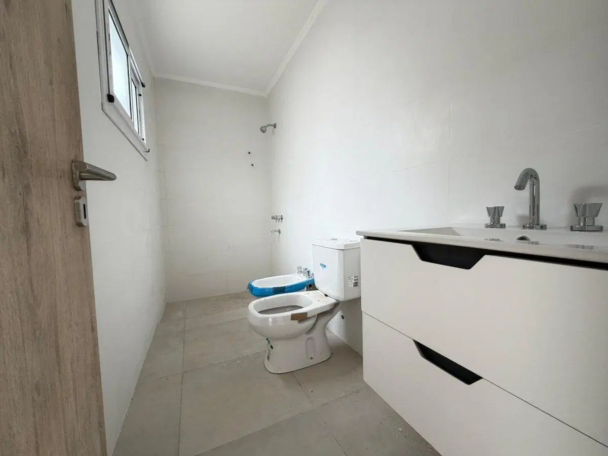 VENTA/DPTO CÉNTRICO/ MONOAMBIENTE/CON SERVICIOS 5