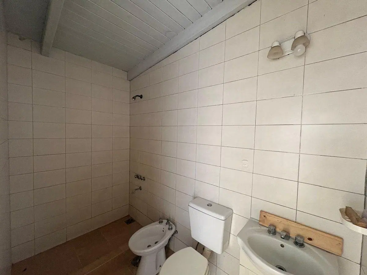 ALQUILER MONOAMBIENTE/CON TERRAZA AMPLIA 4