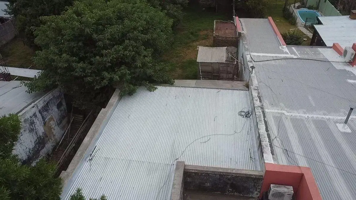 VENTA/CASA A RAFACCIONAR/AVENIDA/LEHMANN 5