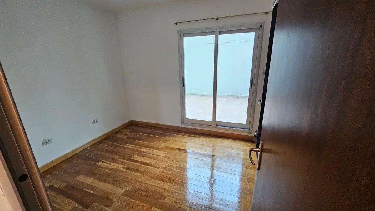 VENTA/DEP CON DOS DORMITORIOS/CON PISCINA/ CENTRO 4