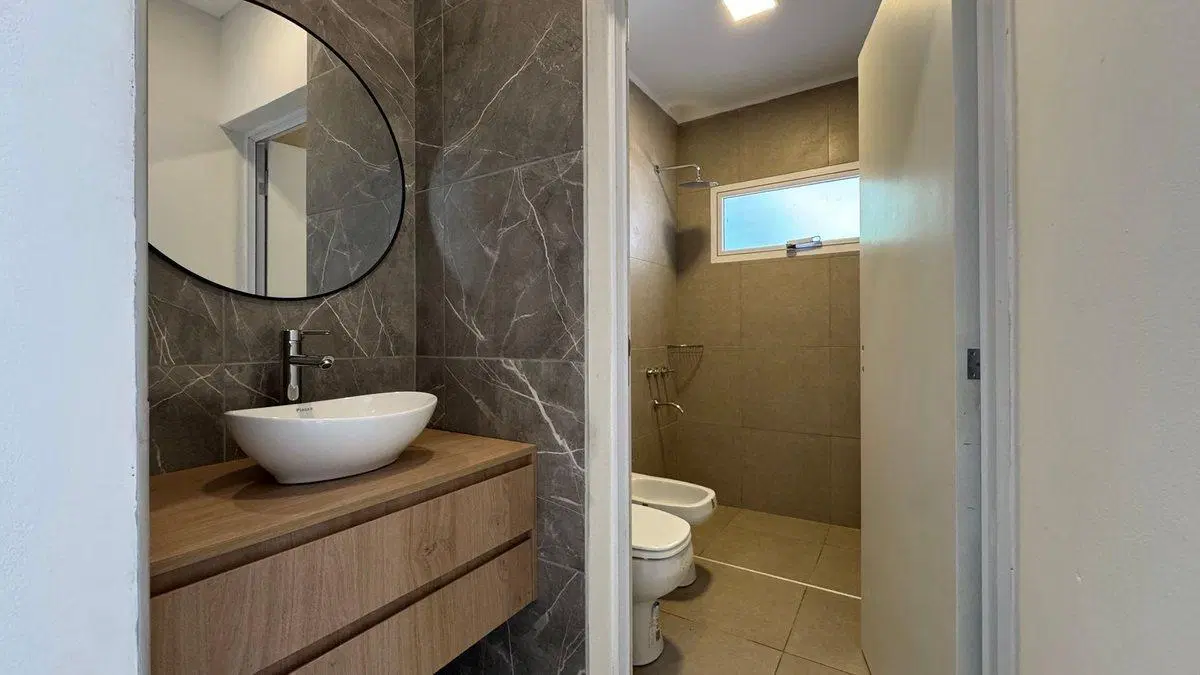 VENTA/ CASA/ MODERNA/ A ESTRENAR 2