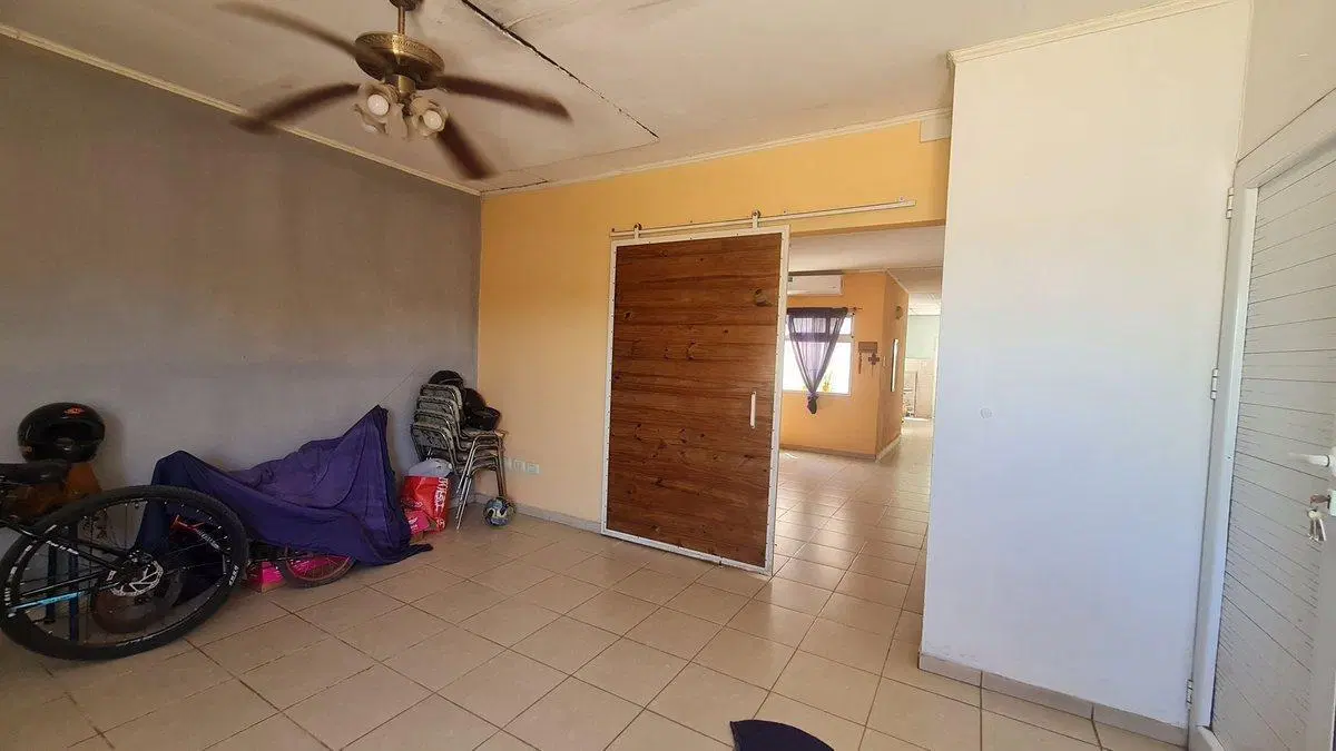 VENTA/VIVIENDA 2 DORM./PATIO 5