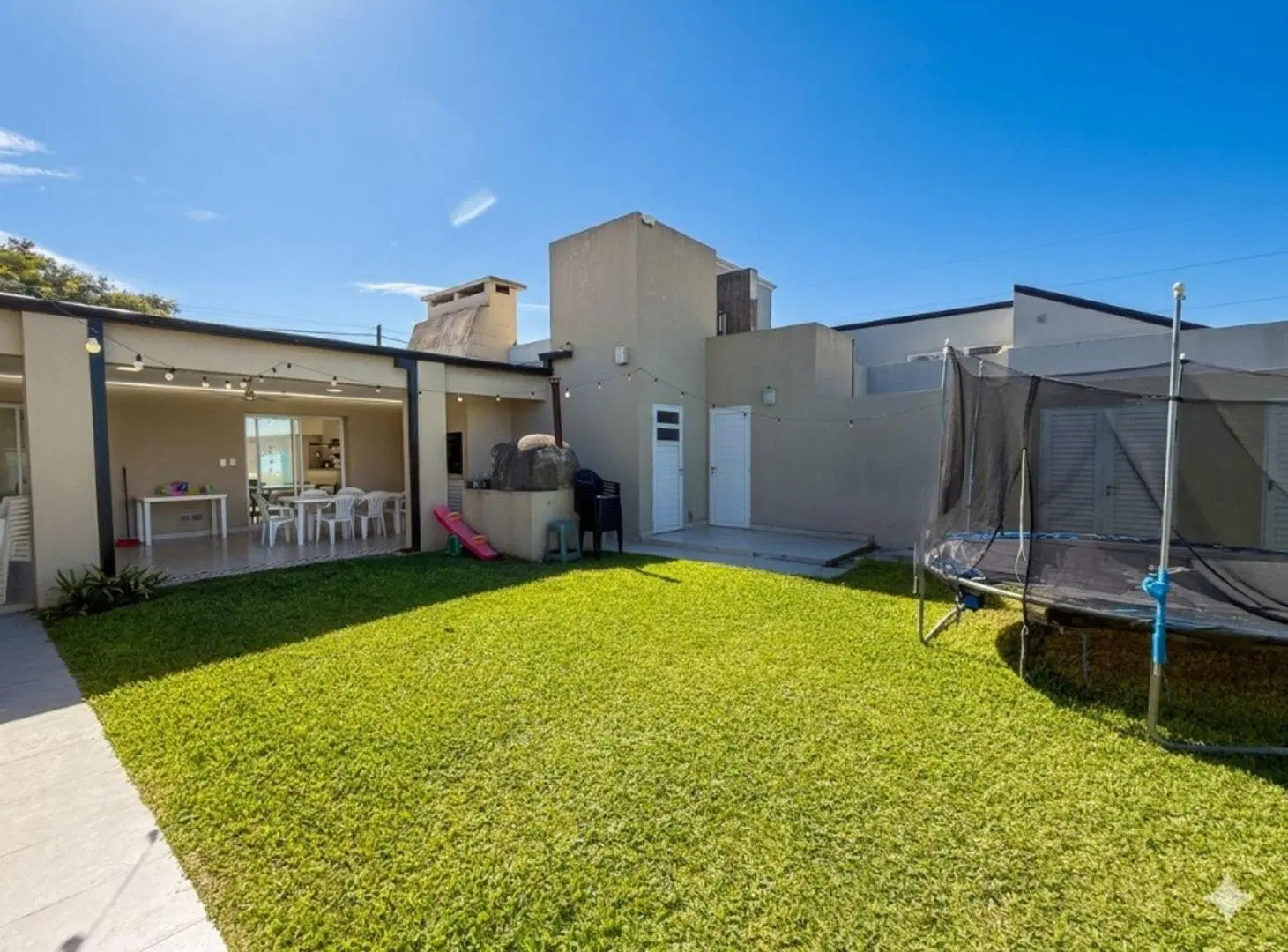 VENTA/CASA/ZONA SUR/RAFAELA 5