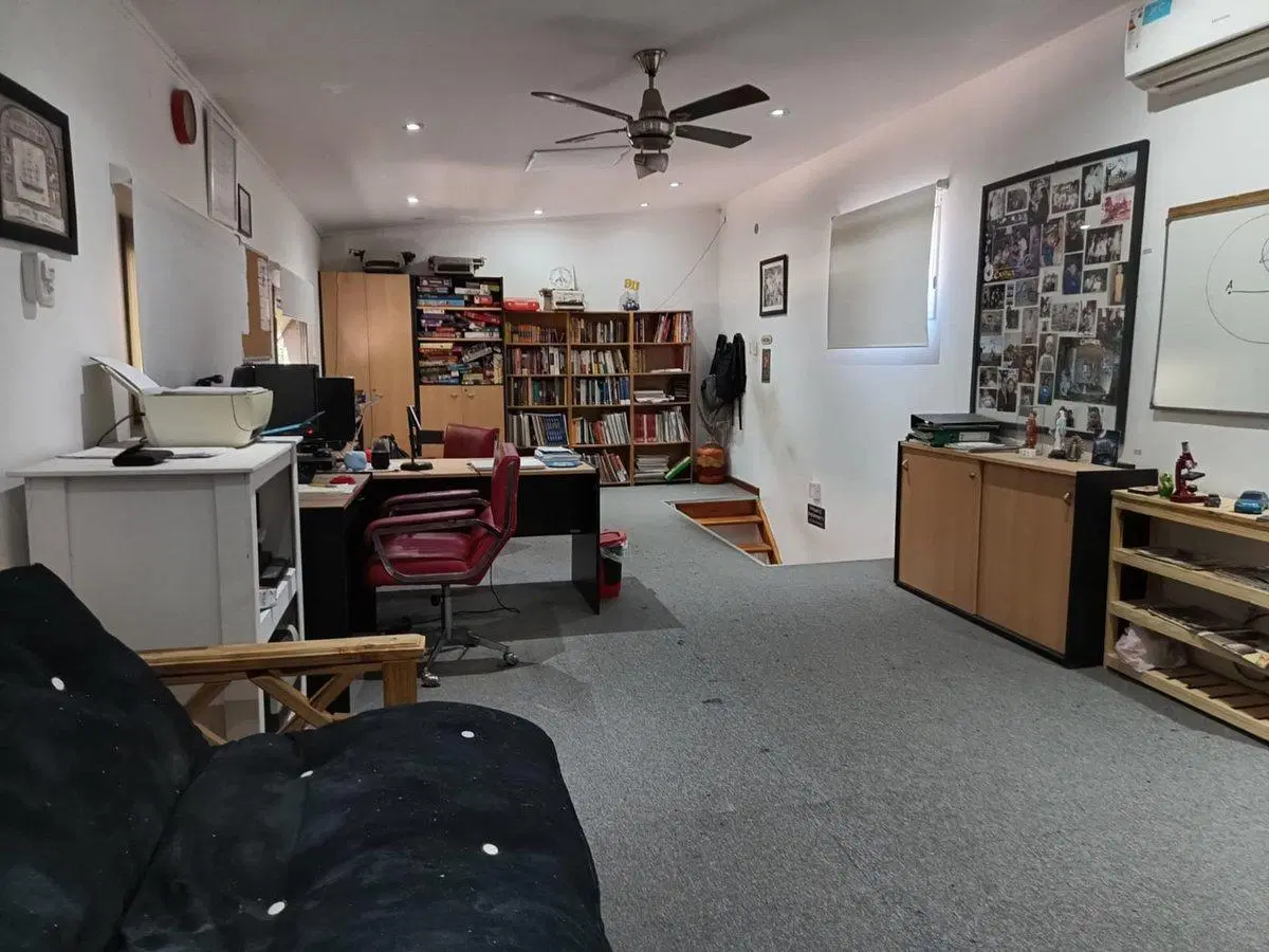 VENTA CASA / 4 DORMITORIOS / PILETA 5