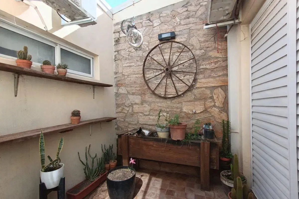 VENTA CASA / 4 DORMITORIOS / PILETA 8