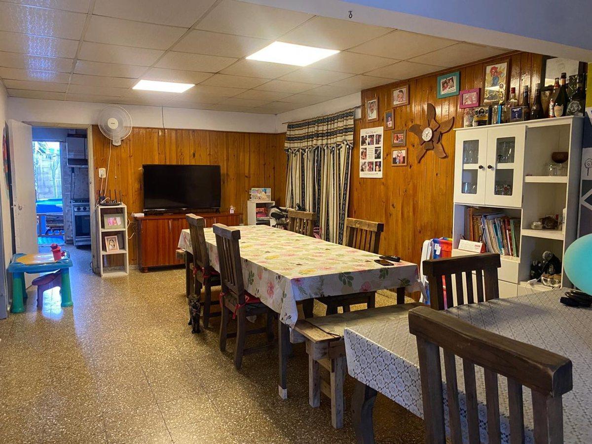 Foto de VENTA / CASA / DEPARTAMENTOS / INVERSION / RAFAELA, imagen 2