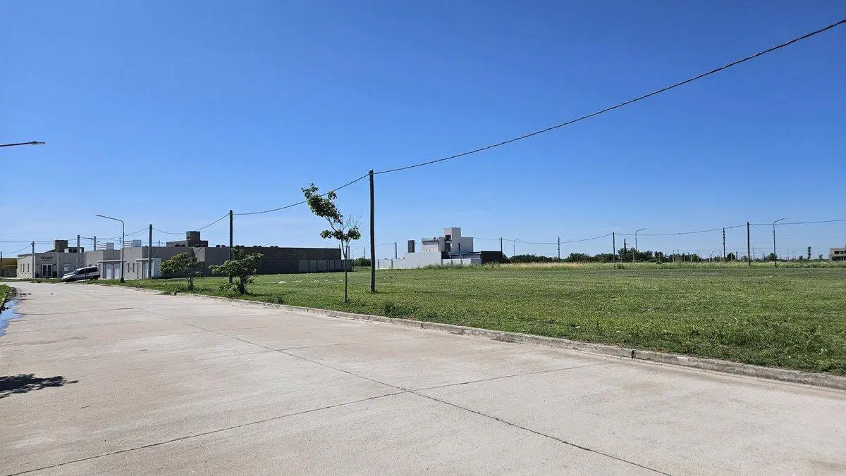 LOTE/EXCELENTE UBICACION/ZONA SUR/ESCRITURABLE. 3