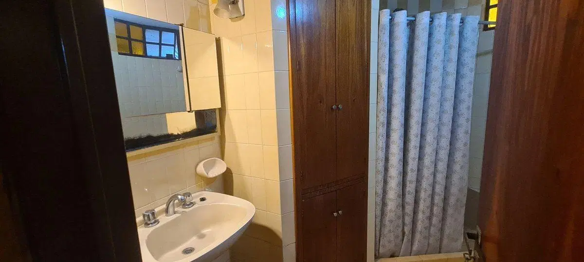 VENTA / CASA / VILLA DEL PARQUE 4
