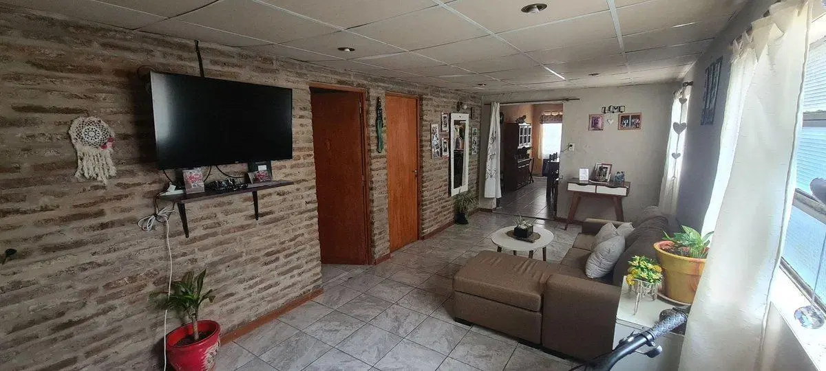 VENTA / CASA / BARRIO AMANCAY 2