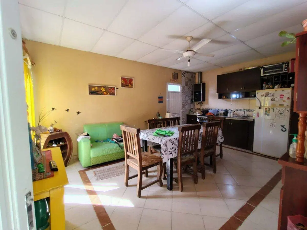 VENTA / CASA/ BARRIO MORA 5