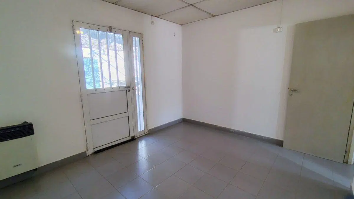 VENTA/ CASA / SERVICIOS / VILLA DOMINGA 5