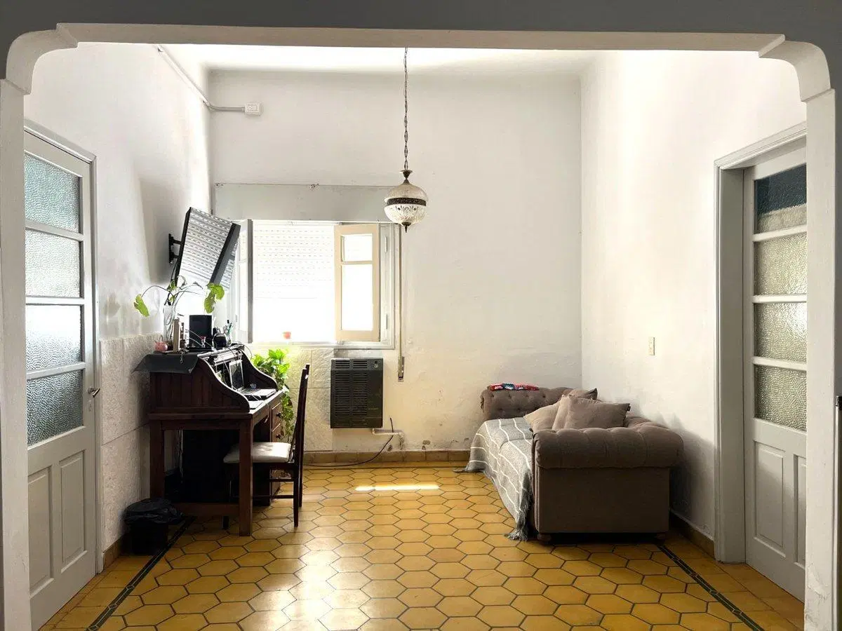 VENTA / CASA CÉNTRICA / 2DORM / SERVICIOS /RAFAELA 3