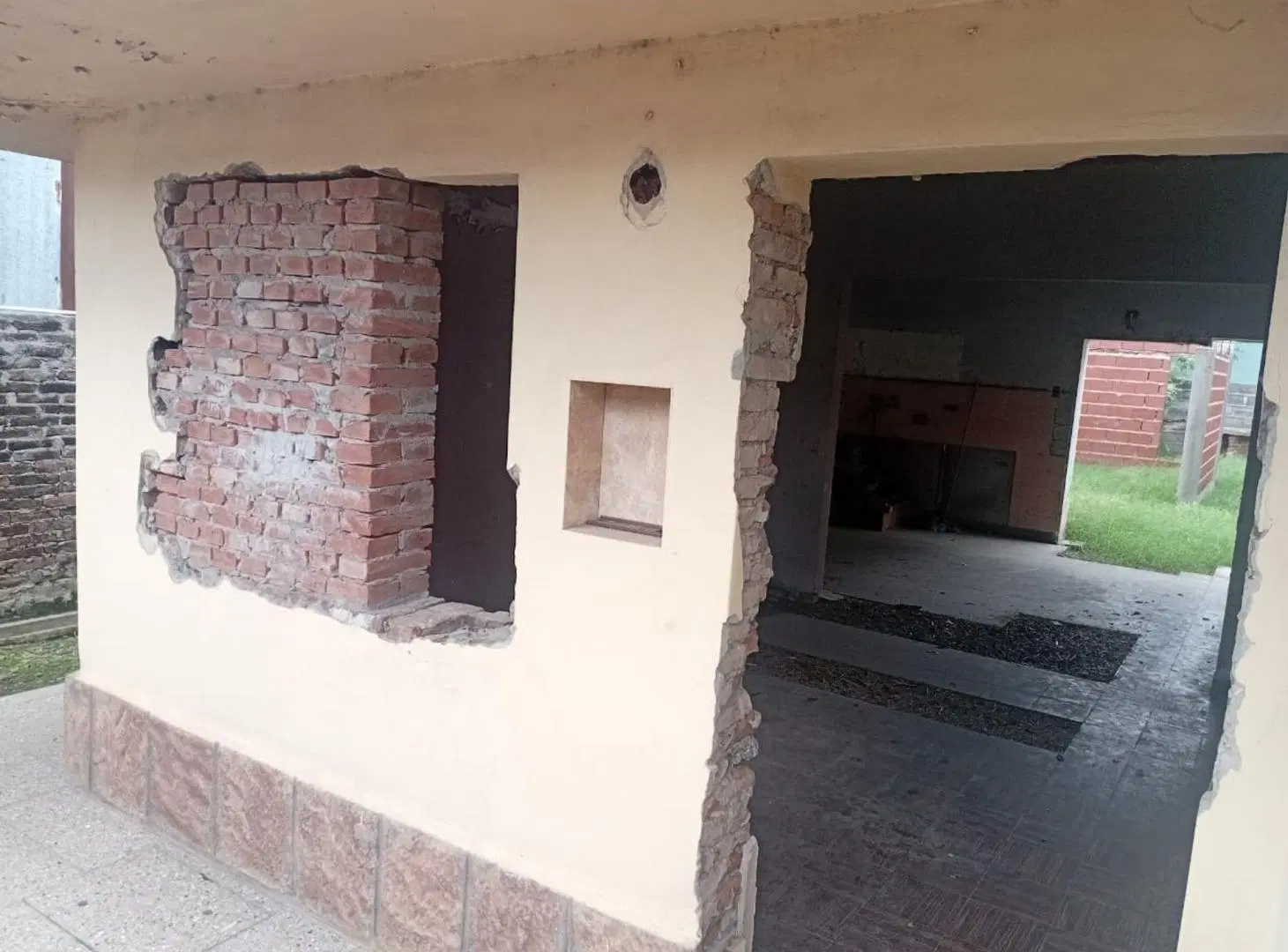 VENTA / CASA / A TERMINAR 2