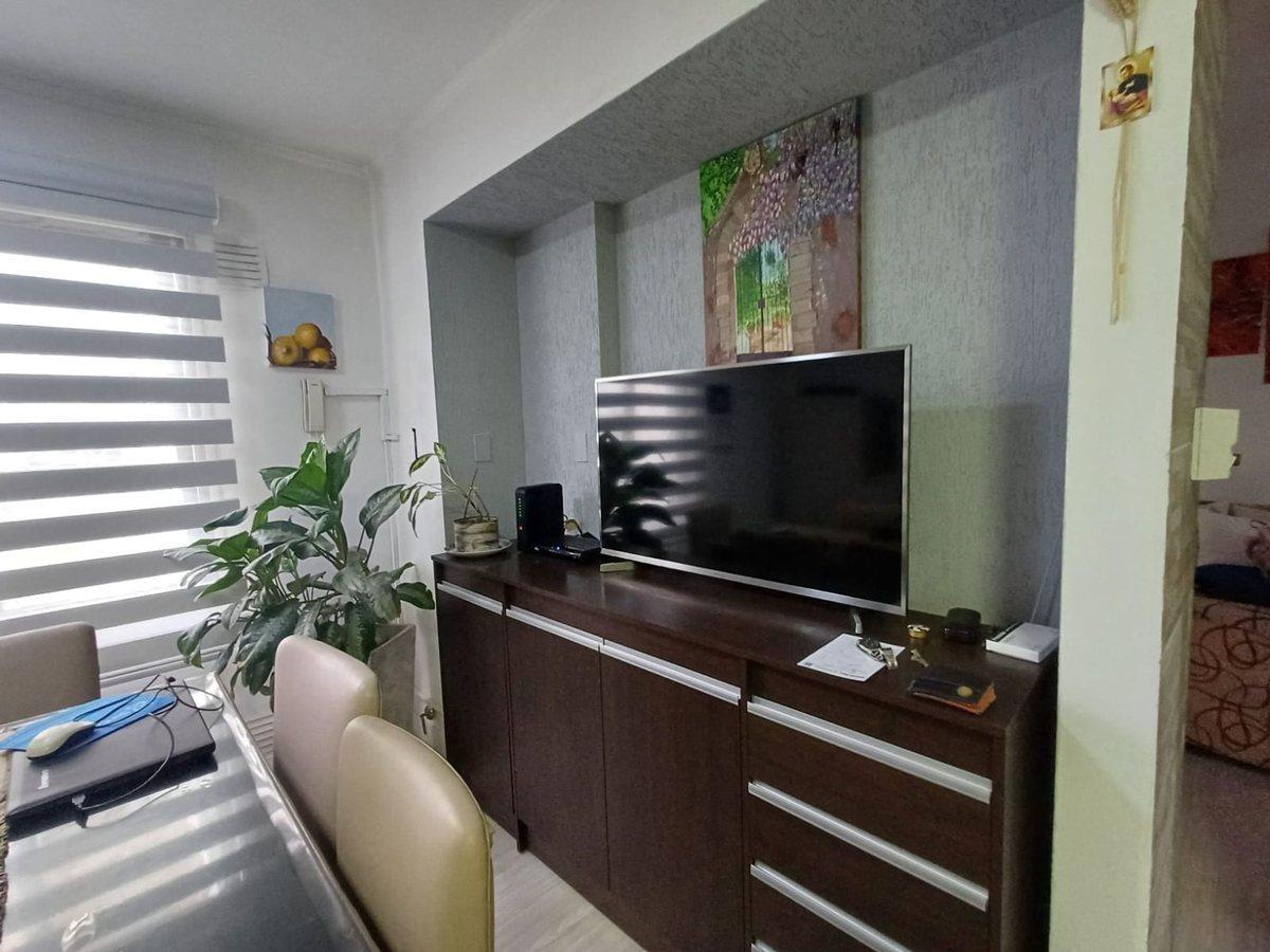 Foto de VENTA DPTO REFACCIONADO/2 DORMITORIOS/APTO CREDITO, imagen 5