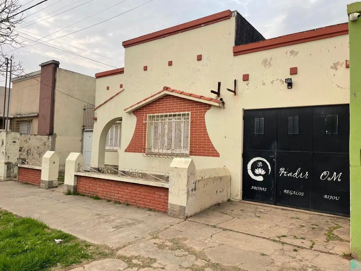 VENTA/CASA Y DEPARTAMENTO/INVERSION/SUNCHALES 5