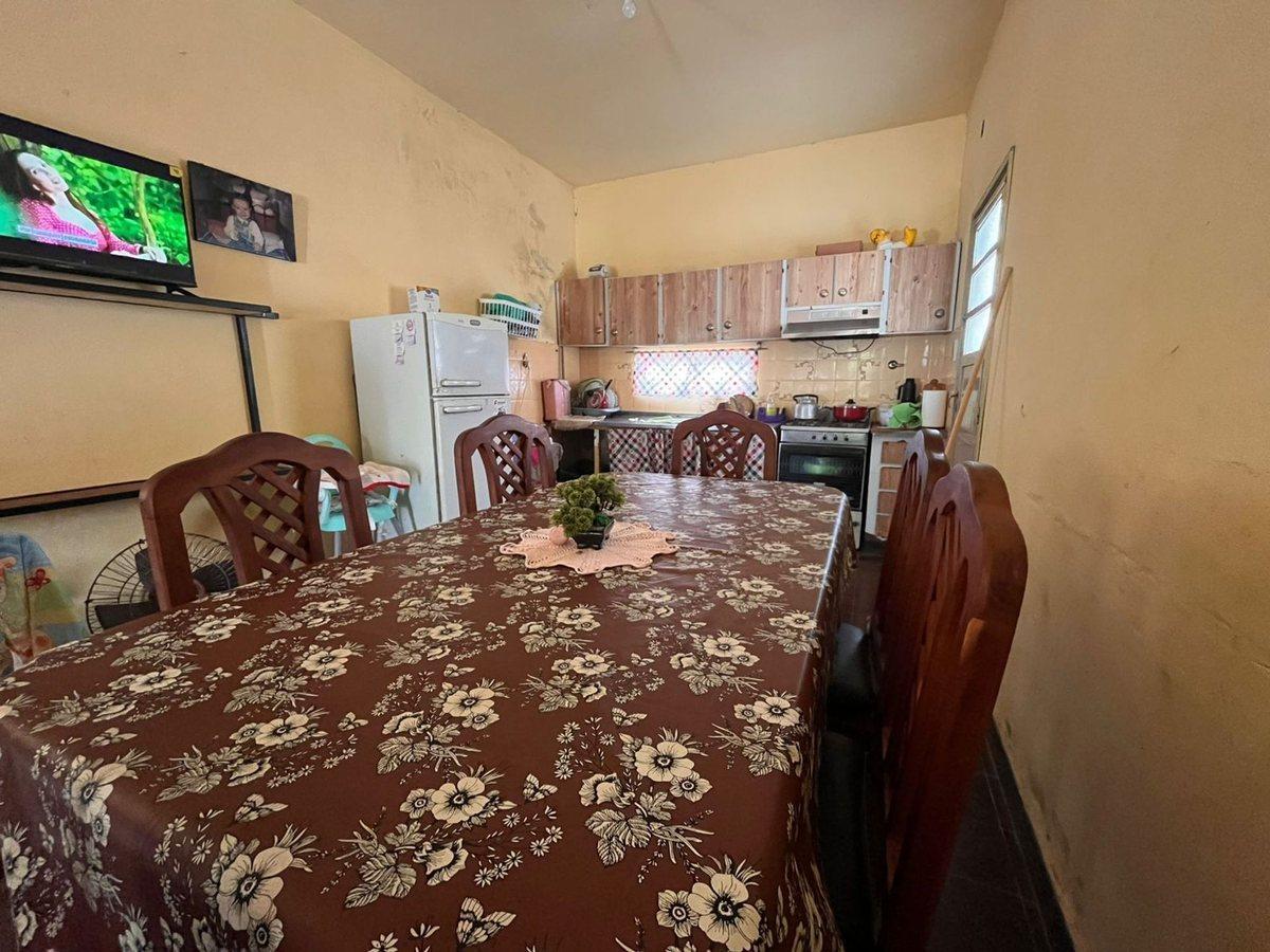 VENTA / CASA / OPORTUNIDAD / HERSILIA.